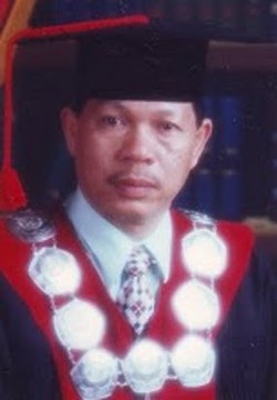 Pakar Hukum dari Palembang Abu Daud Busroh Meninggal