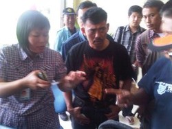 Delay 3,5 Jam, Batavia Air di Polonia Medan Diamuk Penumpang