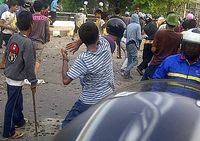 Tawuran Warga Terjadi di Pasar Rumput