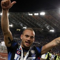 MU Dikabarkan Bidik Sneijder Lagi