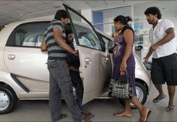 Ikut KB Hadiahnya Mobil Tata Nano