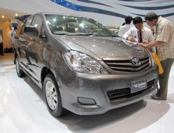 Toyota Jual 153.385 Mobil di Semester Pertama 2011
