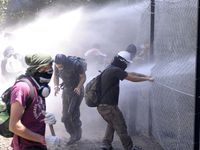 Demo Rusuh di Italia Puluhan Orang Terluka