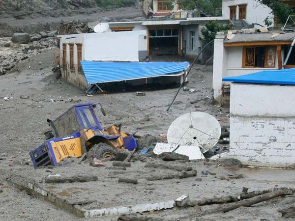 Longsor Terjang Sichuan, China