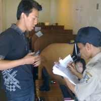 Puluhan Warnet di Sukolilo Tak Berizin