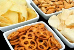 Kenapa Makanan Manis dan Asin Bikin Ketagihan?