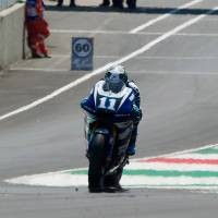 Spies Puji Simoncelli yang Bersih