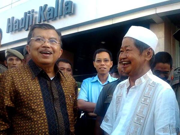 JK Kunjungi Lokasi Kebakaran di Pasar Sentral