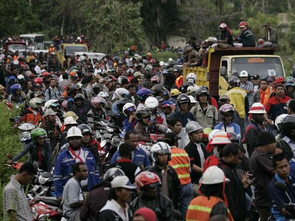 Karyawan Freeport Tuntut Kenaikan Upah