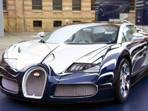 Bugatti Veyron Dibungkus Keramik