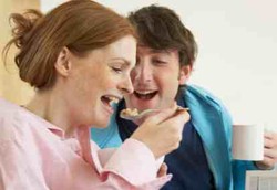 Jangan Langsung Melakukan Ini Sehabis Makan