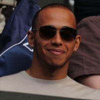 Hamilton Cuma Peduli Jika Senna yang Mengkritik