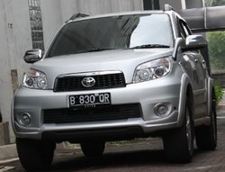 Rush Ada Bau Karet Terbakar, Wajar?