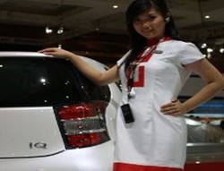 Toyota Ingin Tampil Gemerlap di IIMS 2011
