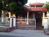 Rumah Mertua Nazaruddin Sepi