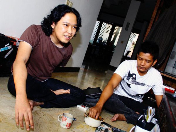 Ngobrol Santai Bareng Letto