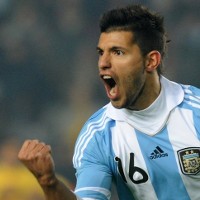 Tawaran Juve untuk Aguero Ditolak