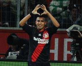 Leverkusen Ingin Vidal ke Luar Jerman