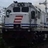 Rem Terganggu, KRL Ekonomi Bogor-Jakarta Mandek di Stasiun Depok