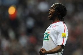 Gervinho Mendekat ke Arsenal