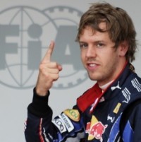 Tekad Vettel Acungkan Satu Jari di Silverstone