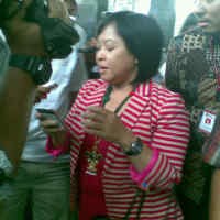 Sepupu Sebut Nunun Sering Berkomunikasi dengan Adang