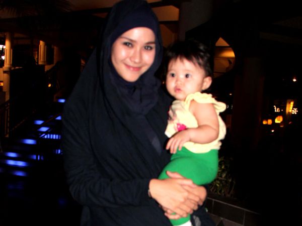 Zaskia Adya Mecca & Buah Hati