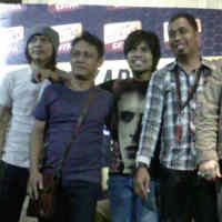 Sibuk Tour 5 Kota, Gigi Tetap Eksis Singel Religi