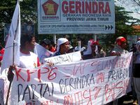Kader Gerindra Geruduk Kantor DPD Jatim