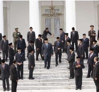  50 Persen Menteri Memble, Apa yang Salah?