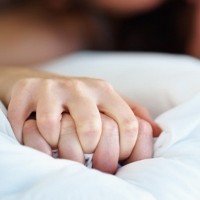 Orgasme Pria dan Wanita Beda