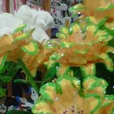 Bunga Plastik Hasil Daur Ulang Mampu Diekspor ke Luar Negeri