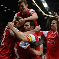 Van Persie Minta Arsenal Lebih Royal Belanja