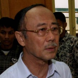 Korupsi Dana Bencana Alam, Eks Bupati Nias Dituntut 8 Tahun