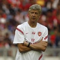 Wenger Minta UEFA Selidiki Deal City dengan Etihad