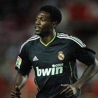 Neymar atau Aguero? Mourinho Sebut Adebayor