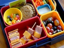 Menyiapkan Bekal Sekolah yang Sehat
