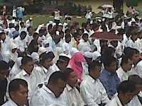 Usai Salat Zuhur Berjamaah, Massa Panji Gumilang Bubar