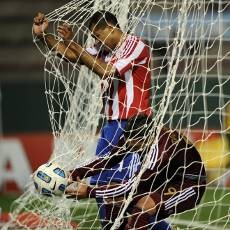 Dua Gol Telat Bawa Venezuela Lolos ke Perempatfinal