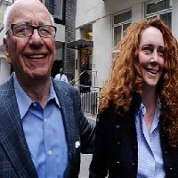 Skandal Penyadapan Telepon di Inggris, Rebekah Brooks Mengundurkan Diri
