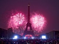 Prancis Peringati Bastille Day