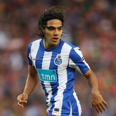 Falcao Putuskan Bertahan di Porto
