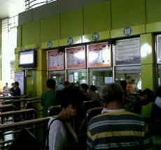 Hari Pertama Penjualan Tiket Mudik di Gambir Sepi 
