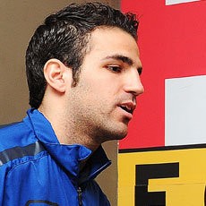 Arsenal Dituding Menculik Fabregas