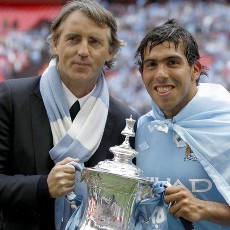 Mancini Siapkan Aguero Sebagai Pengganti Tevez