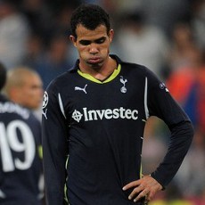 Cedera Lutut, Sandro Absen Tiga Bulan