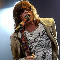 Suara yang Rusak Bisa Dipulihkan dengan Obat Pelancar BAB