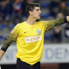 Chelsea Gaet Kiper Muda Belgia