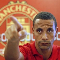 Ferdinand Tepis Cap Kurang Pengalaman untuk Skuad MU