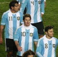 Antara Messi, Tevez dan Zanetti